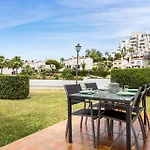 Super Cozy In Calahonda By Costarentals - Ref 124 Apartment Sitio de Calahonda