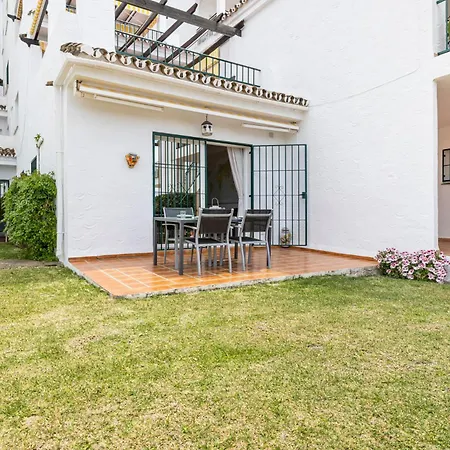 Super Cozy In Calahonda By Costarentals - Ref 124