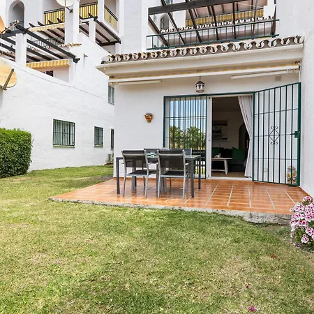 Super Cozy In Calahonda By Costarentals - Ref 124 *